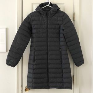 Aritzia Tna Botanie Long Puffer Heather Black S